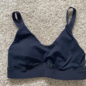 Lululemon sport bra
